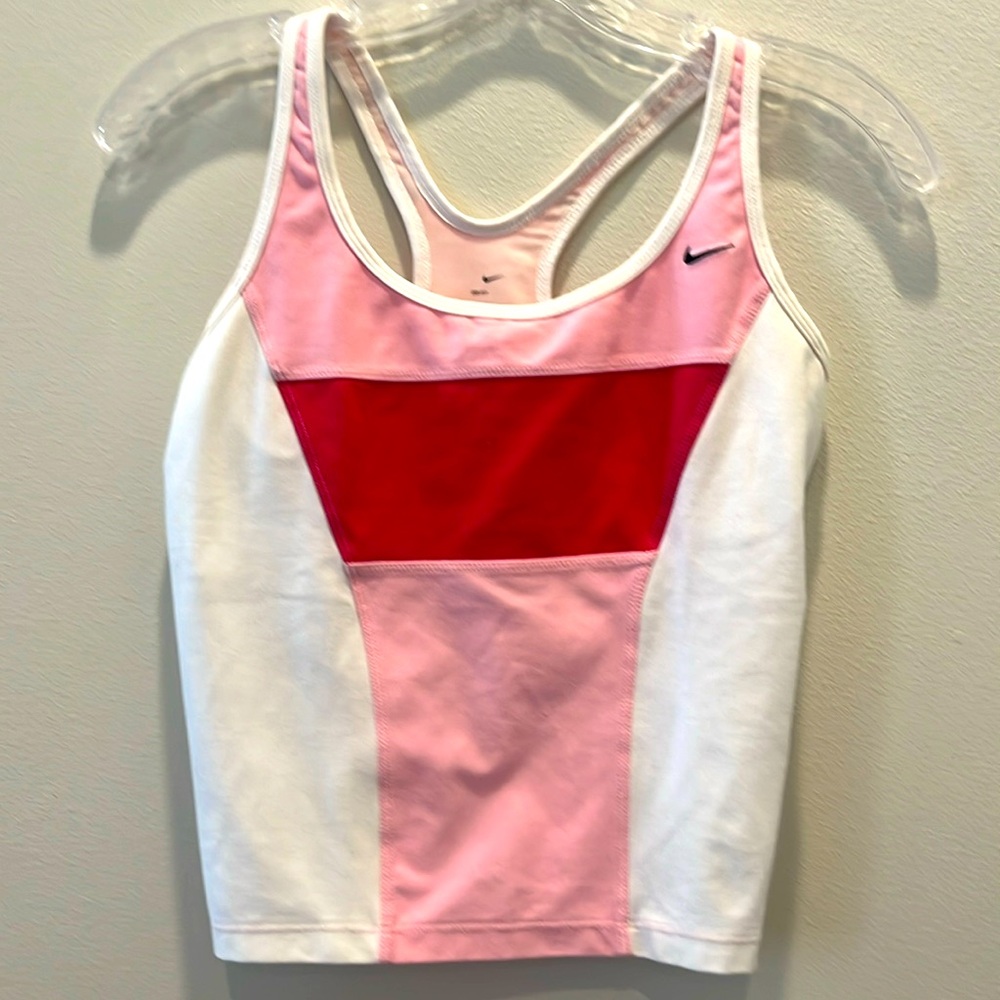 Nike vintage racer back  croptop built in bra